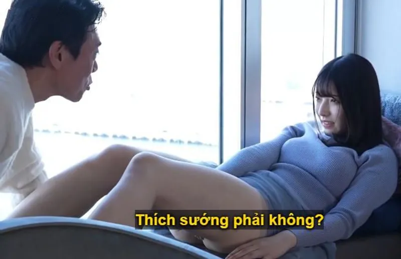 Cuộc chạm trán giữa ông bác và cô minh tinh mới nổi tại nhà nghỉ sang trọng